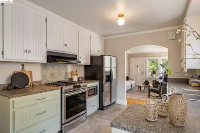 3300 Wilson Pl, Oakland, CA 94602 - Photo 12