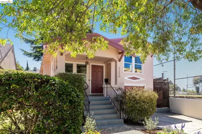 3300 Wilson Pl, Oakland, CA 94602 - Photo 1