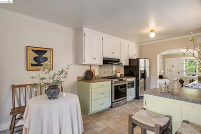 3300 Wilson Pl, Oakland, CA 94602 - Photo 14