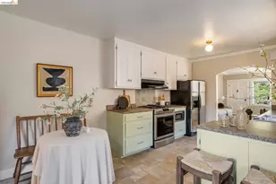 3300 Wilson Pl, Oakland, CA 94602 - Photo 14