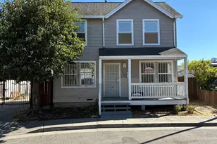 10469 West Ct, Oakland, CA 94603 - Photo 1