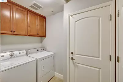 538 Selby Ln, Livermore, CA 94551 - Photo 20