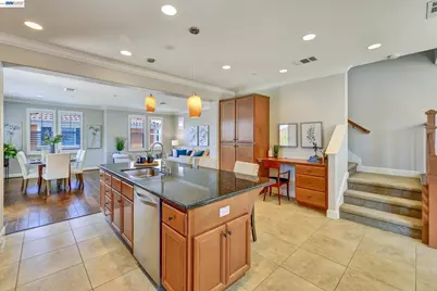 538 Selby Ln, Livermore, CA 94551 - Photo 30