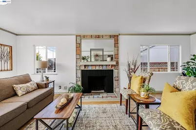15344 Ruggles Street, San Leandro, CA 94579 - Photo 12