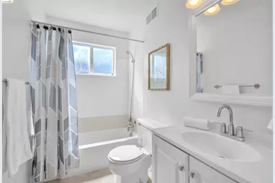 3453 Stewarton Dr, Richmond, CA 94803 - Photo 16