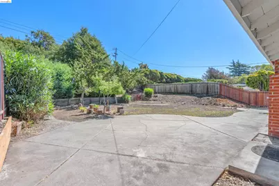 3453 Stewarton Dr, Richmond, CA 94803 - Photo 22