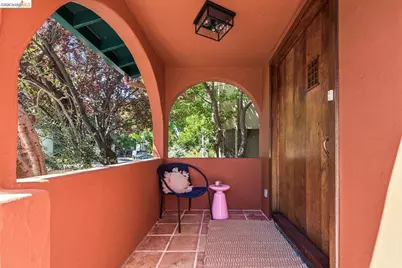 2431 McKinley Ave, Berkeley, CA 94703 - Photo 2