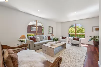 2431 McKinley Ave, Berkeley, CA 94703 - Photo 16