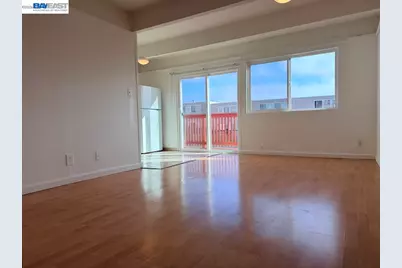 576 Sylvan St #20, Daly City, CA 94014 - Photo 2