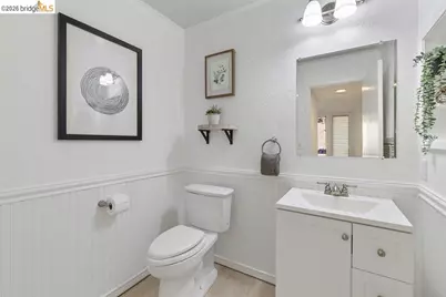 2407 Twinflower Ct, Martinez, CA 94553 - Photo 12