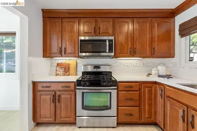 2407 Twinflower Ct, Martinez, CA 94553 - Photo 16