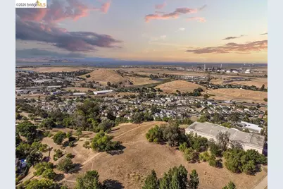2407 Twinflower Ct, Martinez, CA 94553 - Photo 44