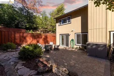 2407 Twinflower Ct, Martinez, CA 94553 - Photo 38