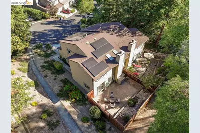 2407 Twinflower Ct, Martinez, CA 94553 - Photo 40