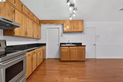 164 Lorraine Ave, Pittsburg, CA 94565 - Photo 8