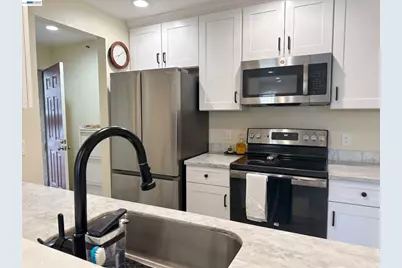 29599 Vanderbilt St #204, Hayward, CA 94544 - Photo 8