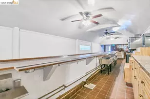 6041 San Pablo Ave, Oakland, CA 94608 - Photo 20