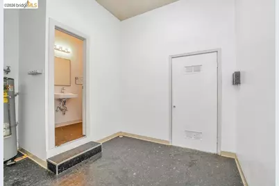 6041 San Pablo Ave, Oakland, CA 94608 - Photo 52