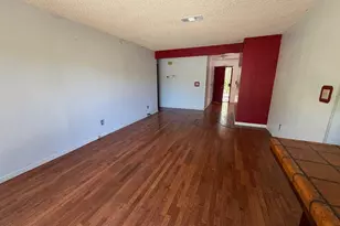 1988 Calaveras Dr, Pittsburg, CA 94565 - Photo 4