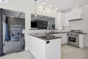 934 Wilmington Way, Emerald Hills, CA 94062 - Photo 18