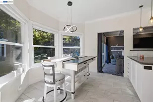 934 Wilmington Way, Emerald Hills, CA 94062 - Photo 22