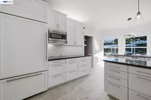 934 Wilmington Way, Emerald Hills, CA 94062 - Photo 20