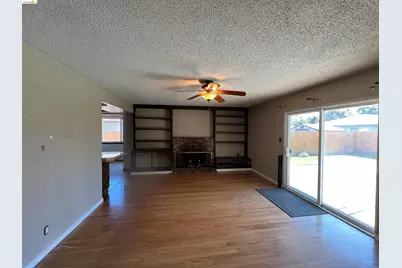 4463 Meridian Ave., Fresno, CA 93726 - Photo 10