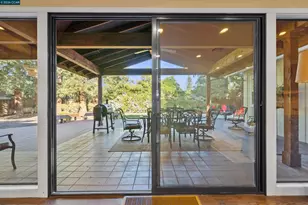 1224 Davis Ave, Concord, CA 94518 - Photo 46