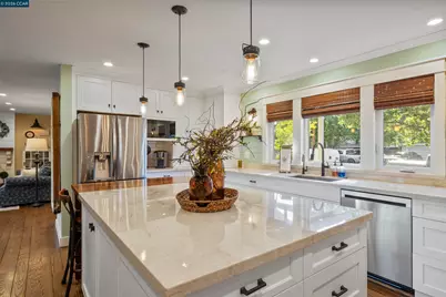 1224 Davis Ave, Concord, CA 94518 - Photo 16