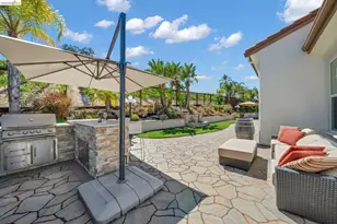2277 Reserve Dr, Brentwood, CA 94513 - Photo 42