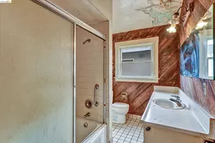 2219 Derby St, Berkeley, CA 94705 - Photo 30