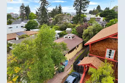 2219 Derby St, Berkeley, CA 94705 - Photo 44