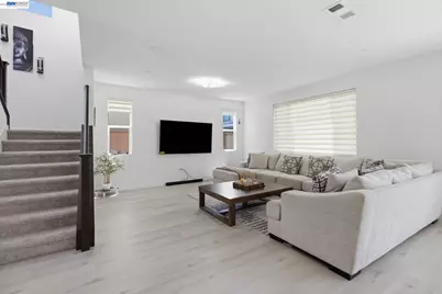 5444 Hames Valley Ln, Antioch, CA 94531 - Photo 6