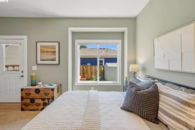 2635 Mathews St, Berkeley, CA 94702 - Photo 36