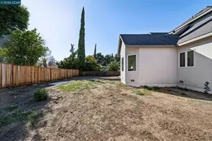 1713 Berrywood Dr, Concord, CA 94521 - Photo 50
