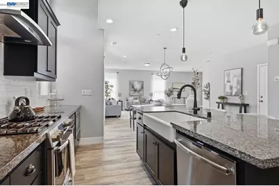 951 Farmhouse Way, Folsom, CA 95630 - Photo 6