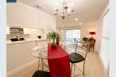 5457 Roundtree Pl #J, Concord, CA 94521 - Photo 14