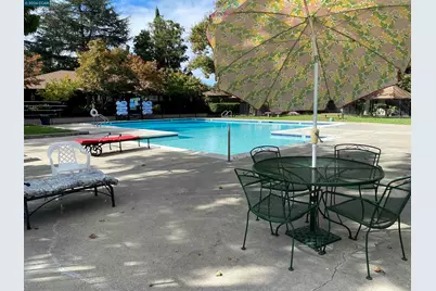 5457 Roundtree Pl #J, Concord, CA 94521 - Photo 46