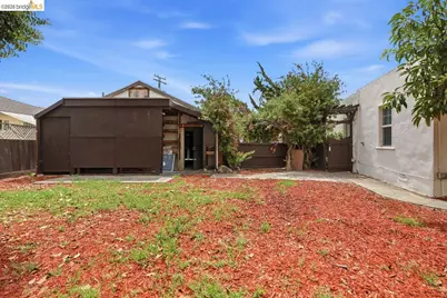 398 Macarthur Blvd, Oakland, CA 94609 - Photo 76