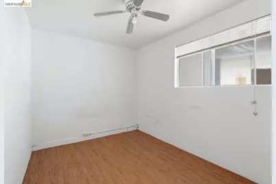 398 Macarthur Blvd, Oakland, CA 94609 - Photo 56