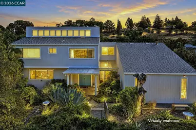864 Coachman Pl, Clayton, CA 94517 - Photo 2