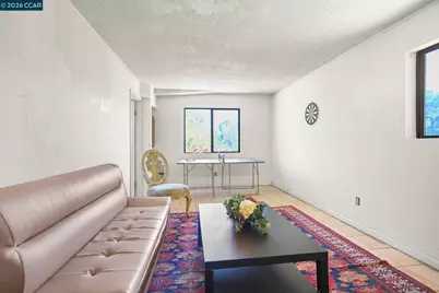 864 Coachman Pl, Clayton, CA 94517 - Photo 36