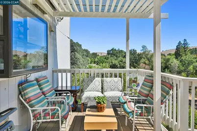 864 Coachman Pl, Clayton, CA 94517 - Photo 16