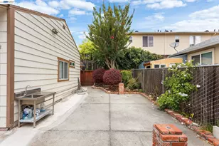 3270 Keith Ave, Castro Valley, CA 94546 - Photo 32