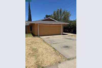 1527 Moffett Rd, Ceres, CA 95307 - Photo 1