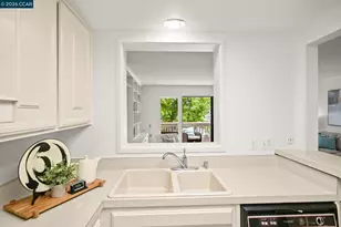 1525 Canyonwood Ct, Walnut Creek, CA 94595 - Photo 12