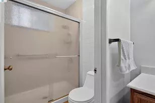 1282 Chapel Ave, San Leandro, CA 94579 - Photo 18