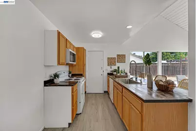 1427 Saybrook Rd, Livermore, CA 94551 - Photo 8