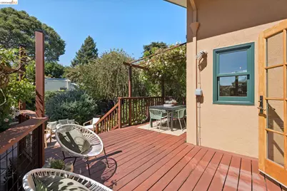 1645 Capistrano Ave, Berkeley, CA 94707 - Photo 50