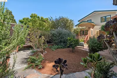 1645 Capistrano Ave, Berkeley, CA 94707 - Photo 72